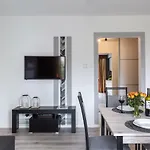 Everysky - Konopnickiej 11 Appartement *