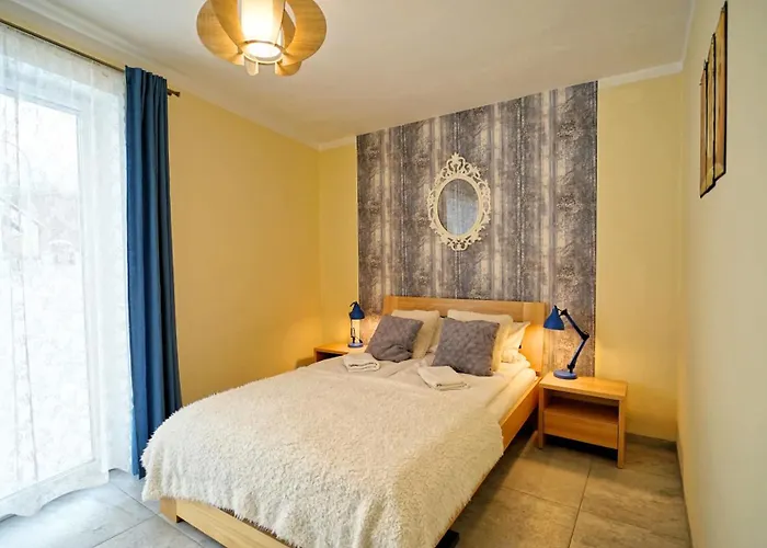 Everysky - Konopnickiej 11 *