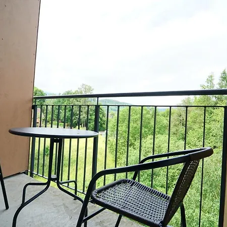 Everysky - Konopnickiej 11 קרפאז'