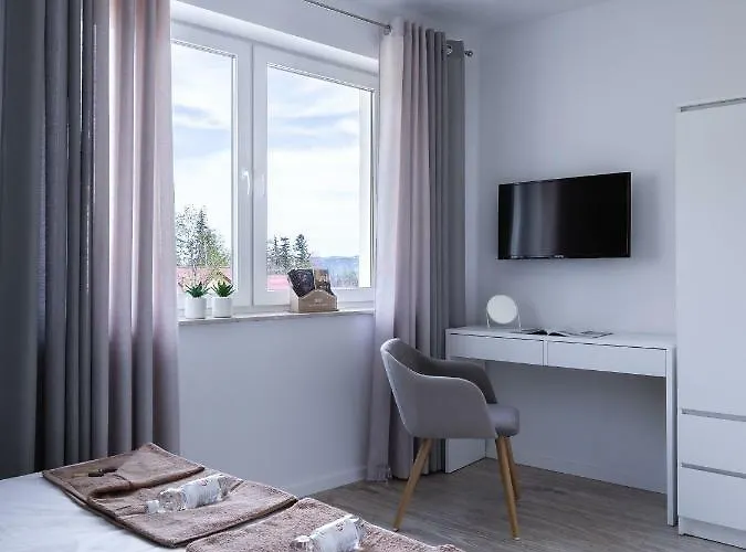 Everysky - Konopnickiej 11